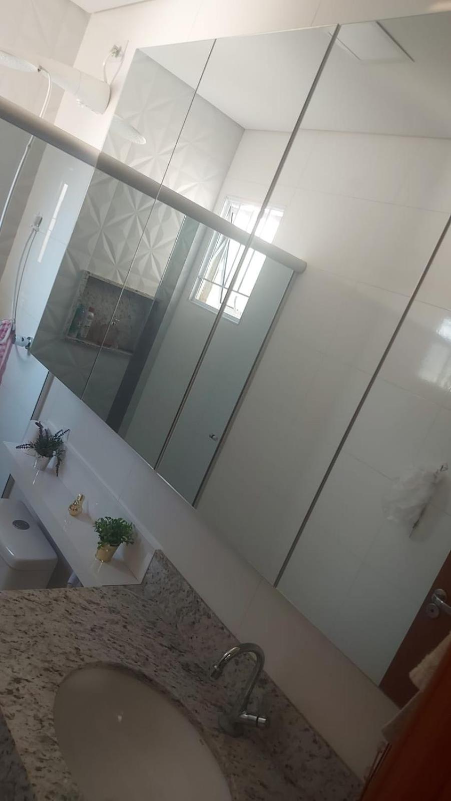 Privativo Em Residencia Familiar Com Ar-condicionado E Cama De Casal * Campo Grande (Mato Grosso do Sul)