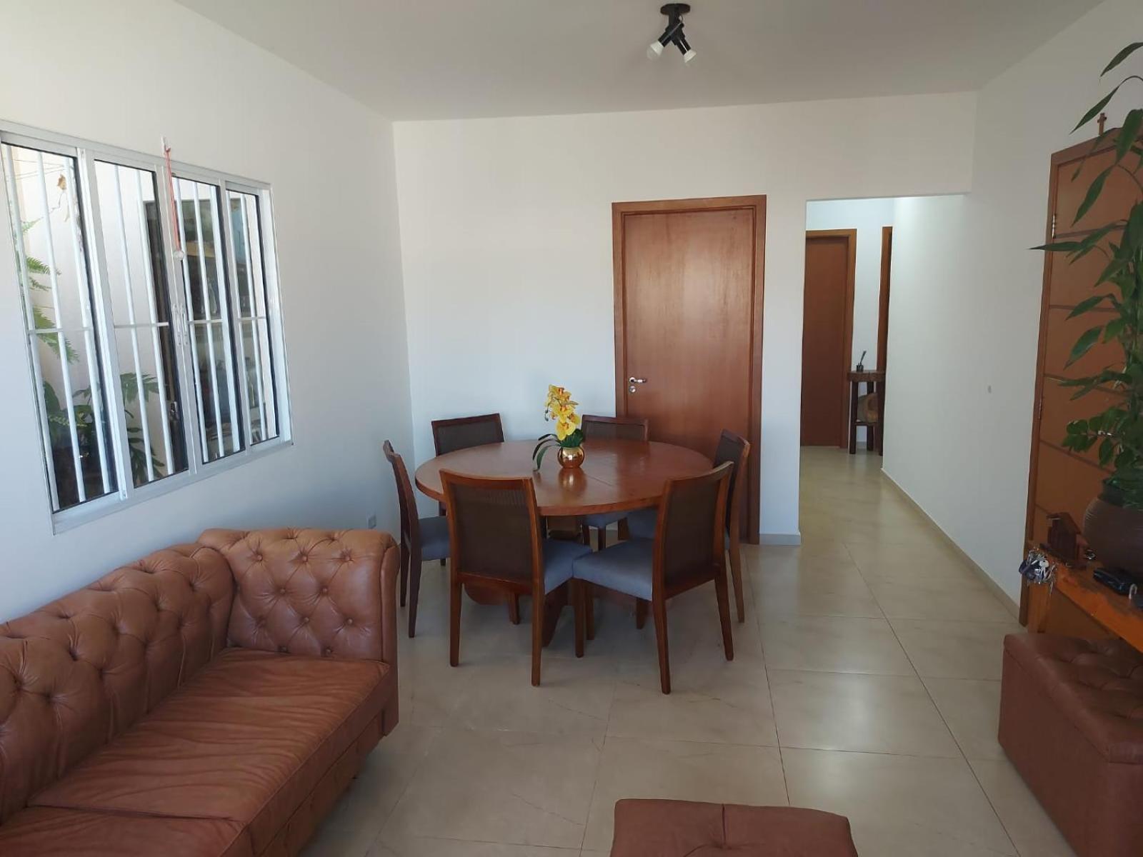 Privativo Em Residencia Familiar Com Ar-condicionado E Cama De Casal Campo Grande (Mato Grosso do Sul)